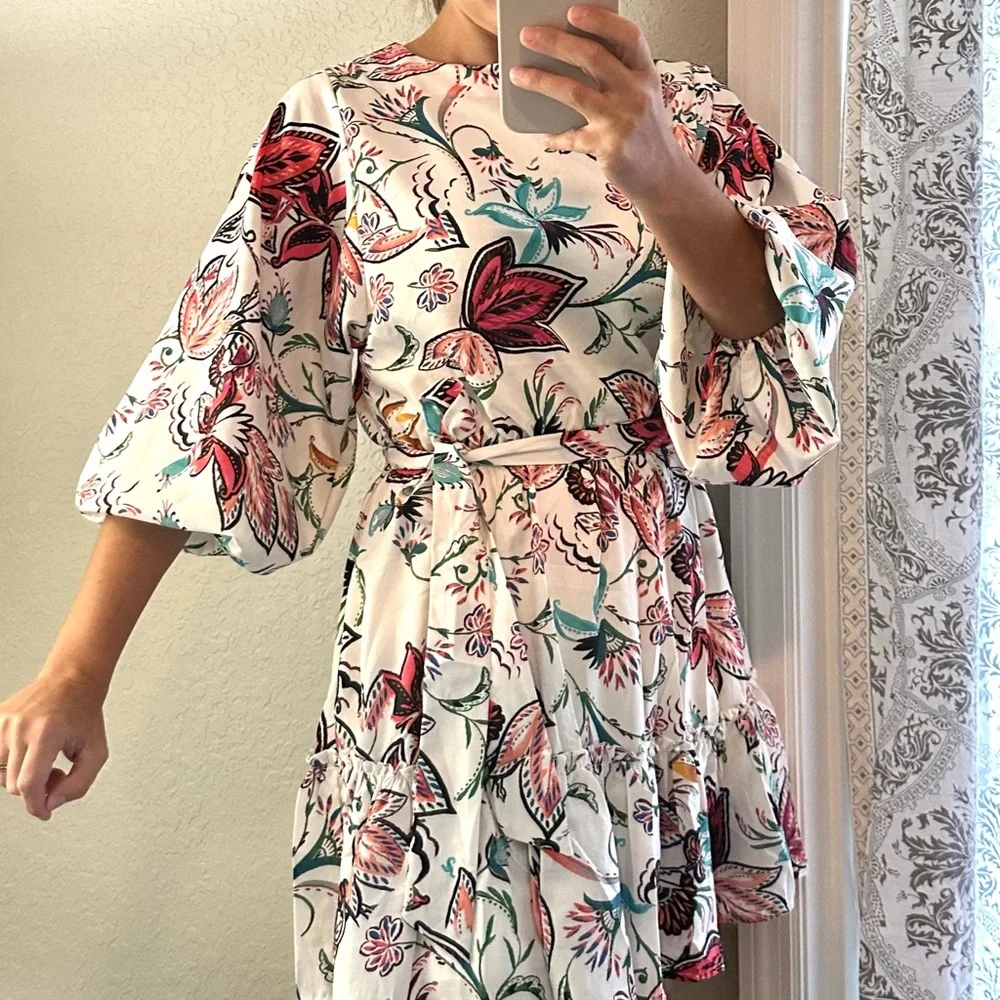 NWT Baltic Born white floral mini dress and ruffle hem w 3/4 puff sleeves - Picture 11 of 17